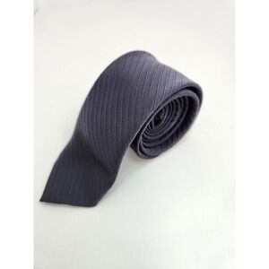 Vintage Vogue men's Tie Polyester Grey Stripes Skinny 56" x 2 1/4"